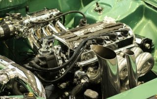 Como poupar na manutenção automóvel com peças recicladas