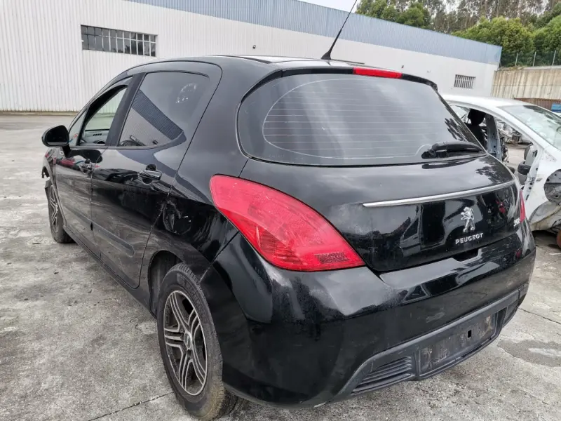 Peugeot 308 1.4 16V (8FR), 2011 - PARA PEÇAS. SVP AUTO