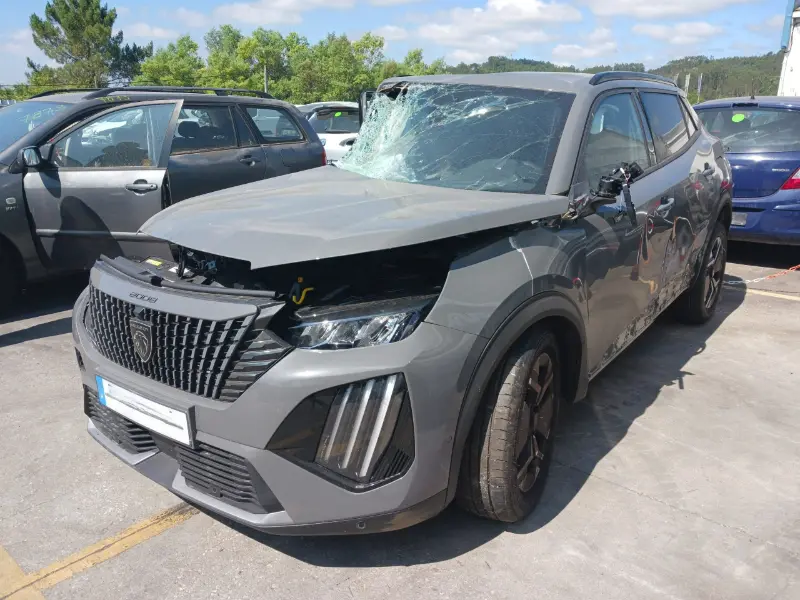 Peugeot 2008 II 1.2 PureTech 100 (HNK), 2024 - PARA PEÇAS. SVP AUTO