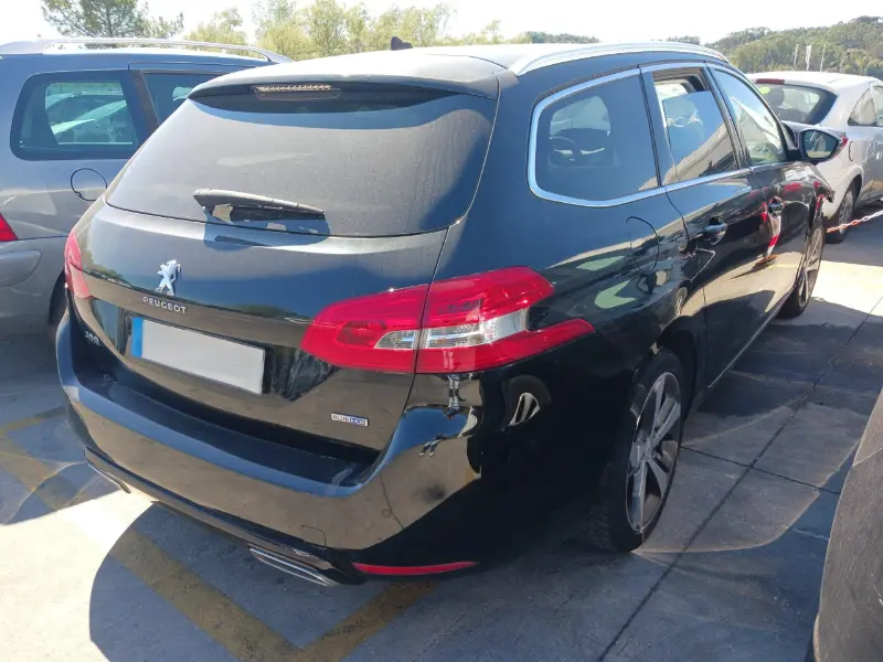 Peugeot 308 II SW 1.6 BlueHDi (BH01), 2017, para peças. SVP AUTO