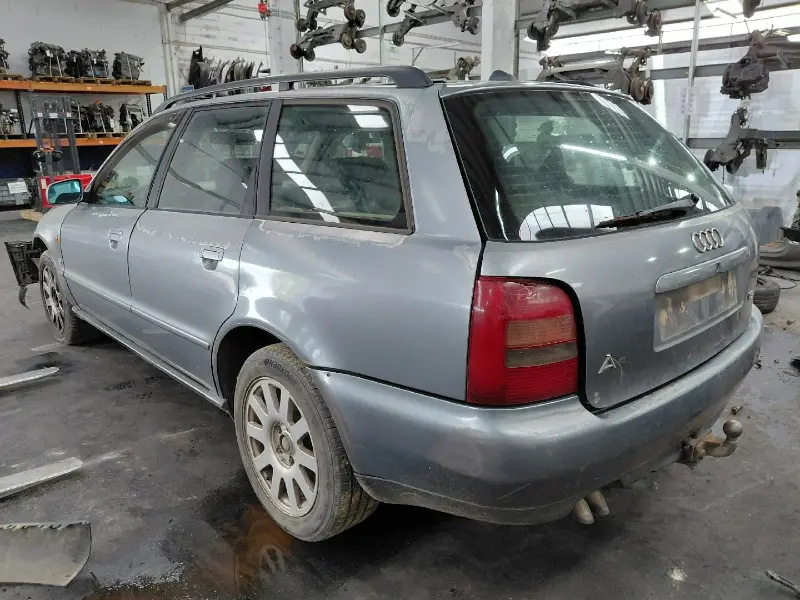 Audi A4 Avant 1.9 TDi (AFN), 1996, para peças. SVP AUTO