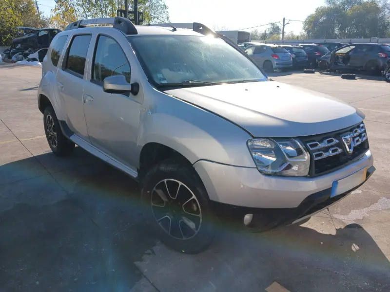 Dacia Duster 1.5 dCi 4WD (K9K-658), para peças. SVP AUTO