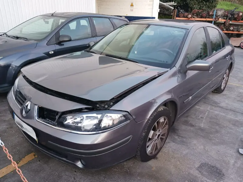 Renault Laguna II 1.6 16V (K4M-716), 2005 - PARA PEÇAS. SVP AUTO
